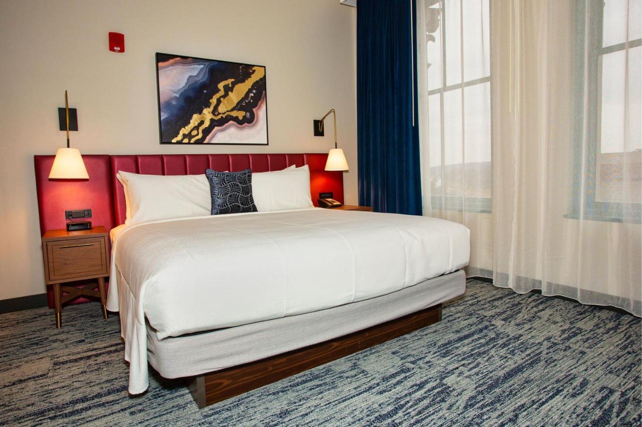 Blu-Tique, Akron, A Tribute Portfolio Hotel Dış mekan fotoğraf