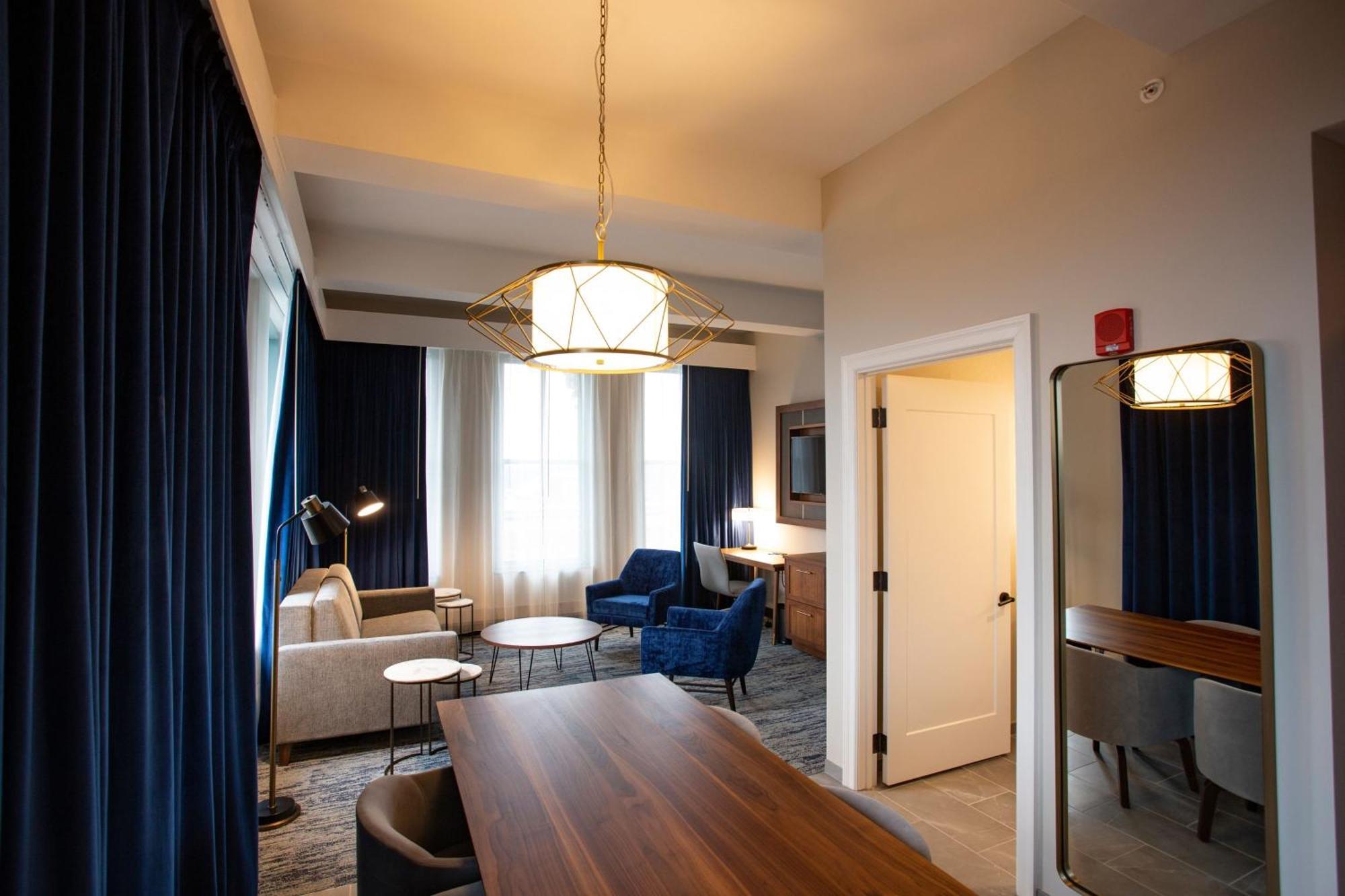 Blu-Tique, Akron, A Tribute Portfolio Hotel Dış mekan fotoğraf